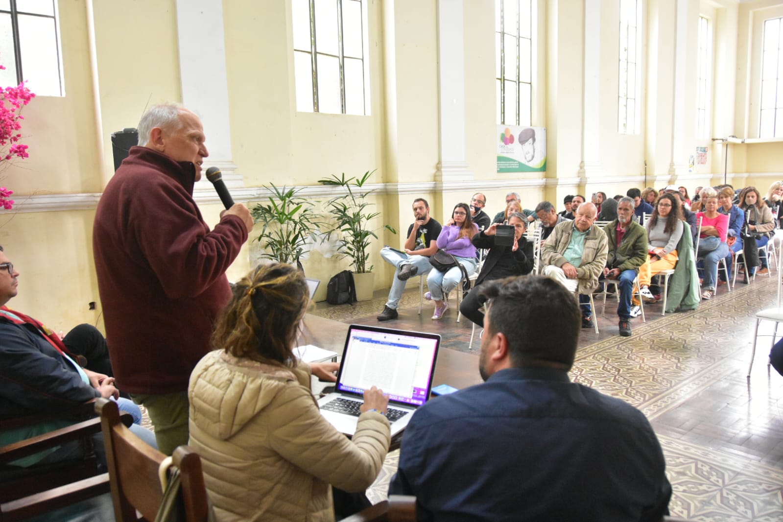 Moeda social de Petrópolis terá o nome de “Ipê Amarelo”