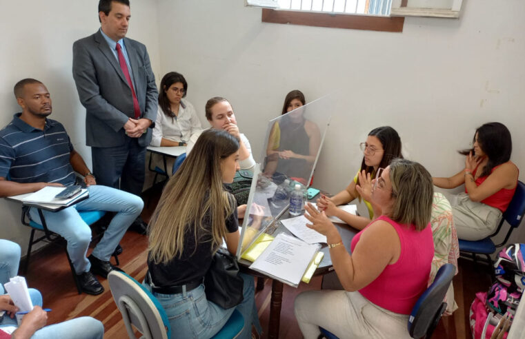Estudantes da Estácio participaram de simulação de mediações de conflitos no Programa Petrópolis da Paz