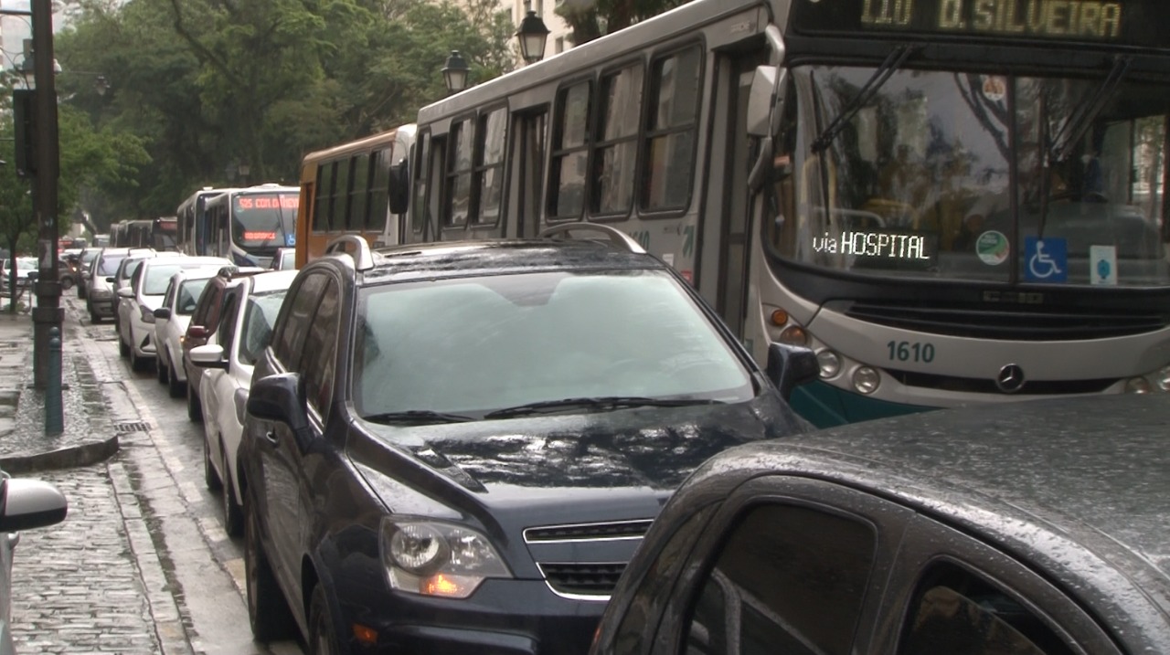 Caos no trânsito é desafio para o sucesso do Natal Imperial