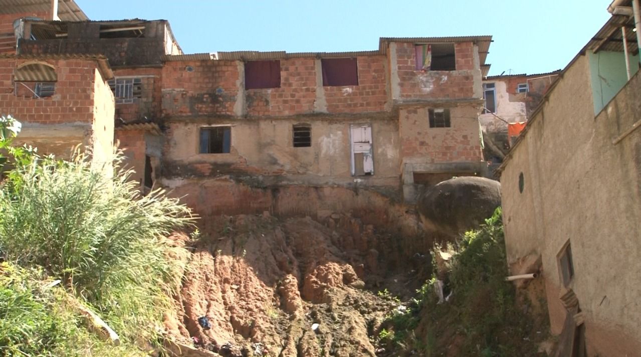 Projeto de regularização fundiária plena das ruas 24 de Maio e 1º de Maio ainda não foi entregue: atraso é de quase cinco meses