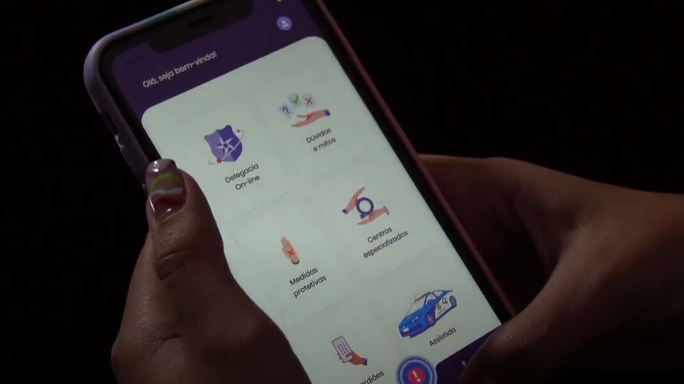 Aplicativo criado para socorrer vítimas de violência completa um mês com 11,5 mil downloads