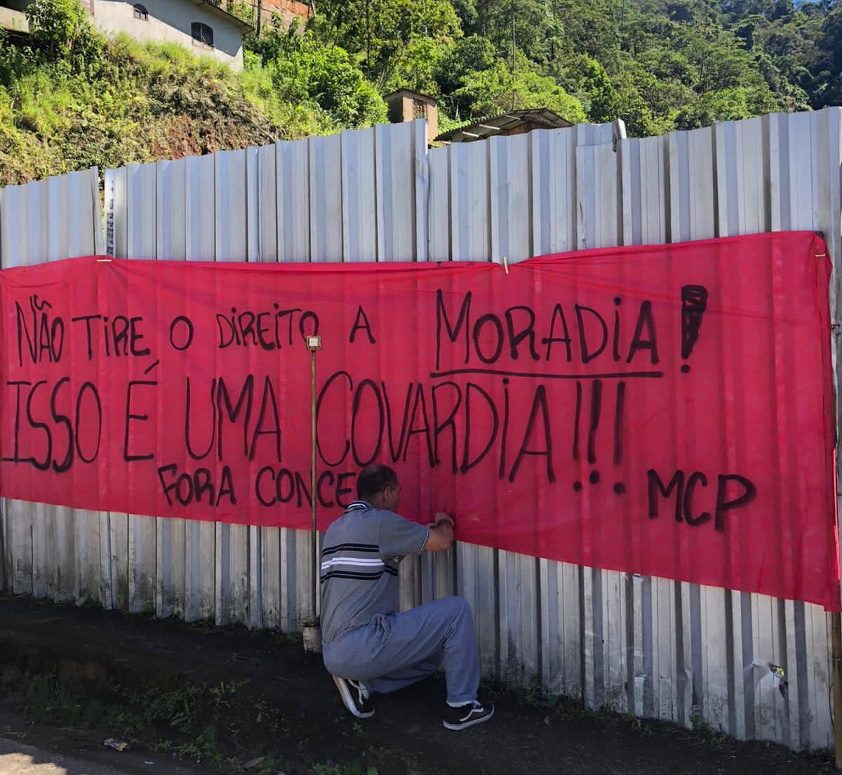 Ato relembra tragédia na localidade do Contorno, em Petrópolis, há cinco anos