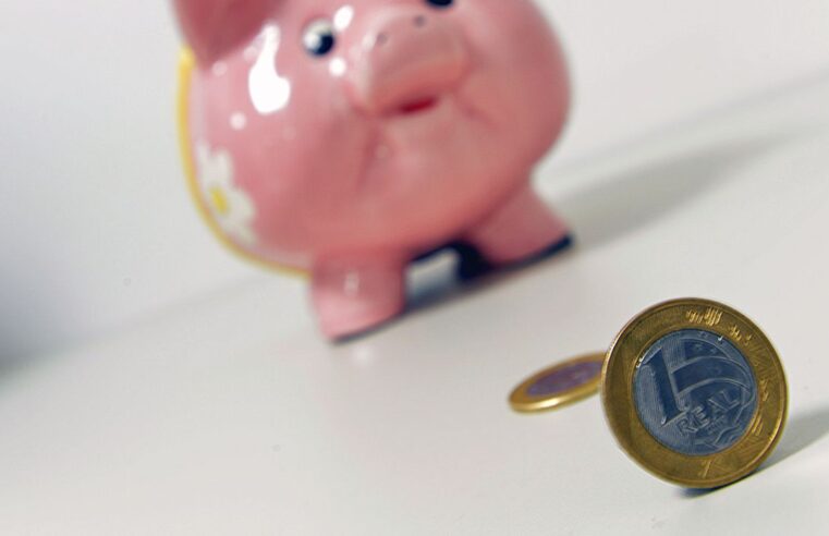 Poupança tem retirada líquida de R$ 11,01 bi em outubro