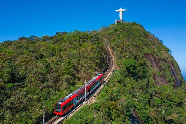 Visitação ao Cristo Redentor tem horário ampliado