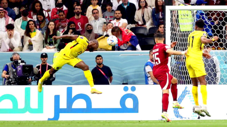 Equador vence o Qatar em jogo de abertura da Copa