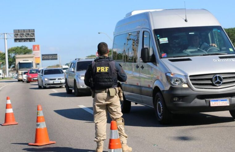 PRF ampliará fiscalização nas estradas no feriado prolongado do dia 15