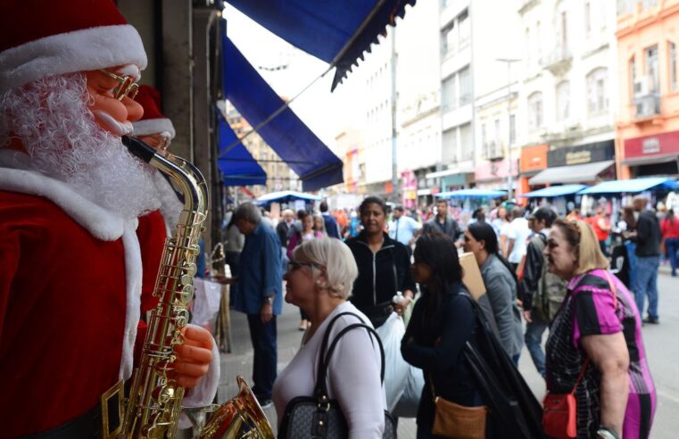Procon orienta consumidores sobre trocas de presentes de Natal