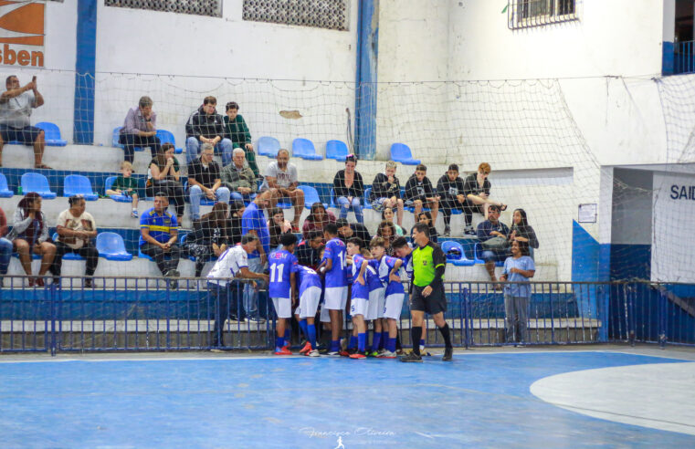 Finalistas do Campeonato Municipal de Futsal estão definidos em todas as categorias em Petrópolis