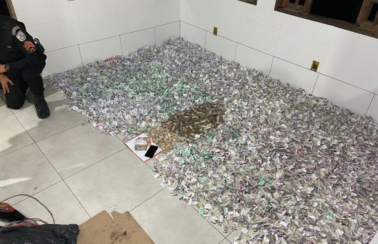 Apreensão feita pela PM resulta em prejuízo de R$ 150 mil ao tráfico do Duarte da Silveira em Petrópolis