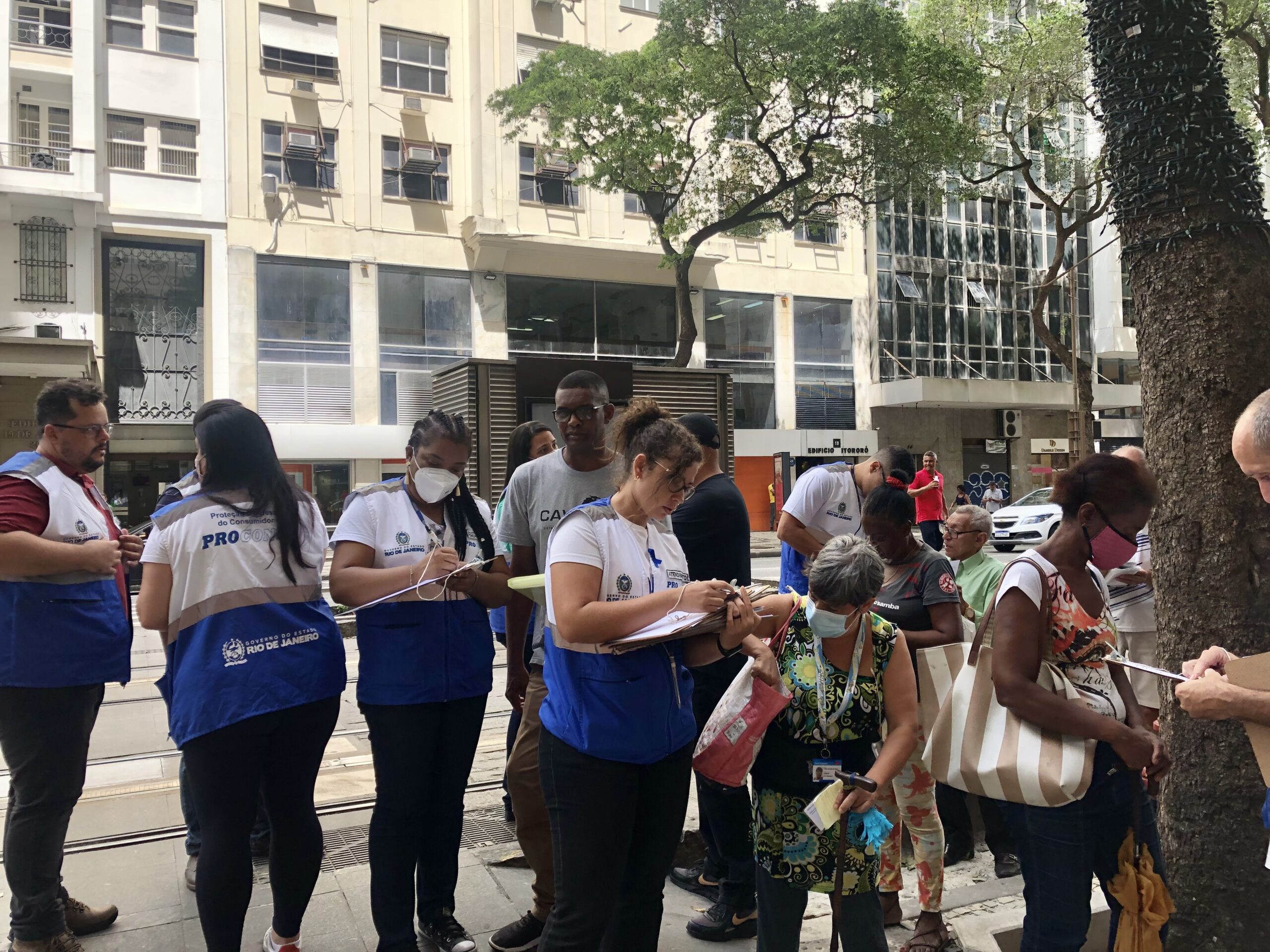 Procon RJ atinge resultado de 71% de acordos em semana de mutirão de negociações de dívidas