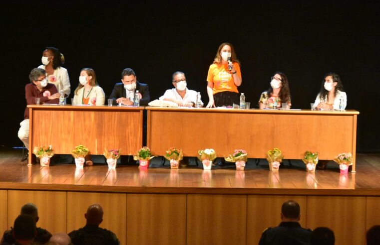 Prefeitura realiza seminário para profissionais de Saúde dentro da programação pelos 16 Dias de Ativismo pelo fim da Violência Contra as Mulheres