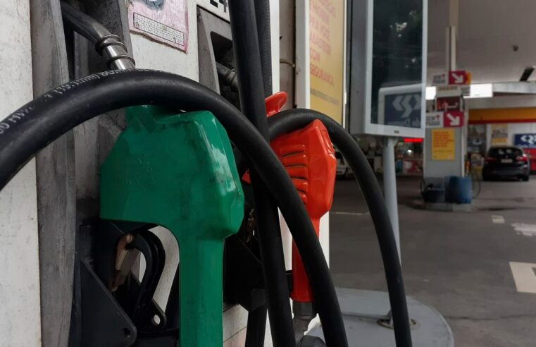 Gasolina estabiliza, mas em Petrópolis preços ainda assustam consumidor