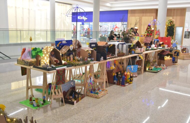 Exposição de Presépios de alunos da Educação Infantil da rede municipal de Petrópolis é inaugurada