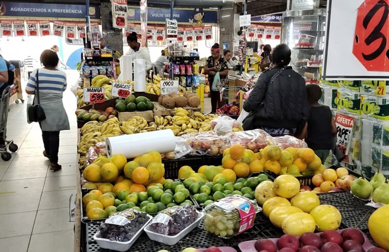 Cesta de consumo nos supermercados do Rio de Janeiro fica 11% mais barata que a média nacional em outubro