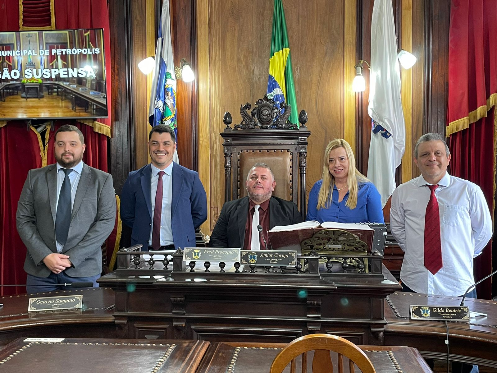 Júnior Coruja é o novo presidente da Câmara Municipal de Petrópolis