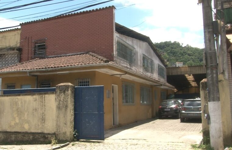 Associação de moradores do São Sebastião em Petrópolis denuncia problemas estruturais no posto de saúde da localidade