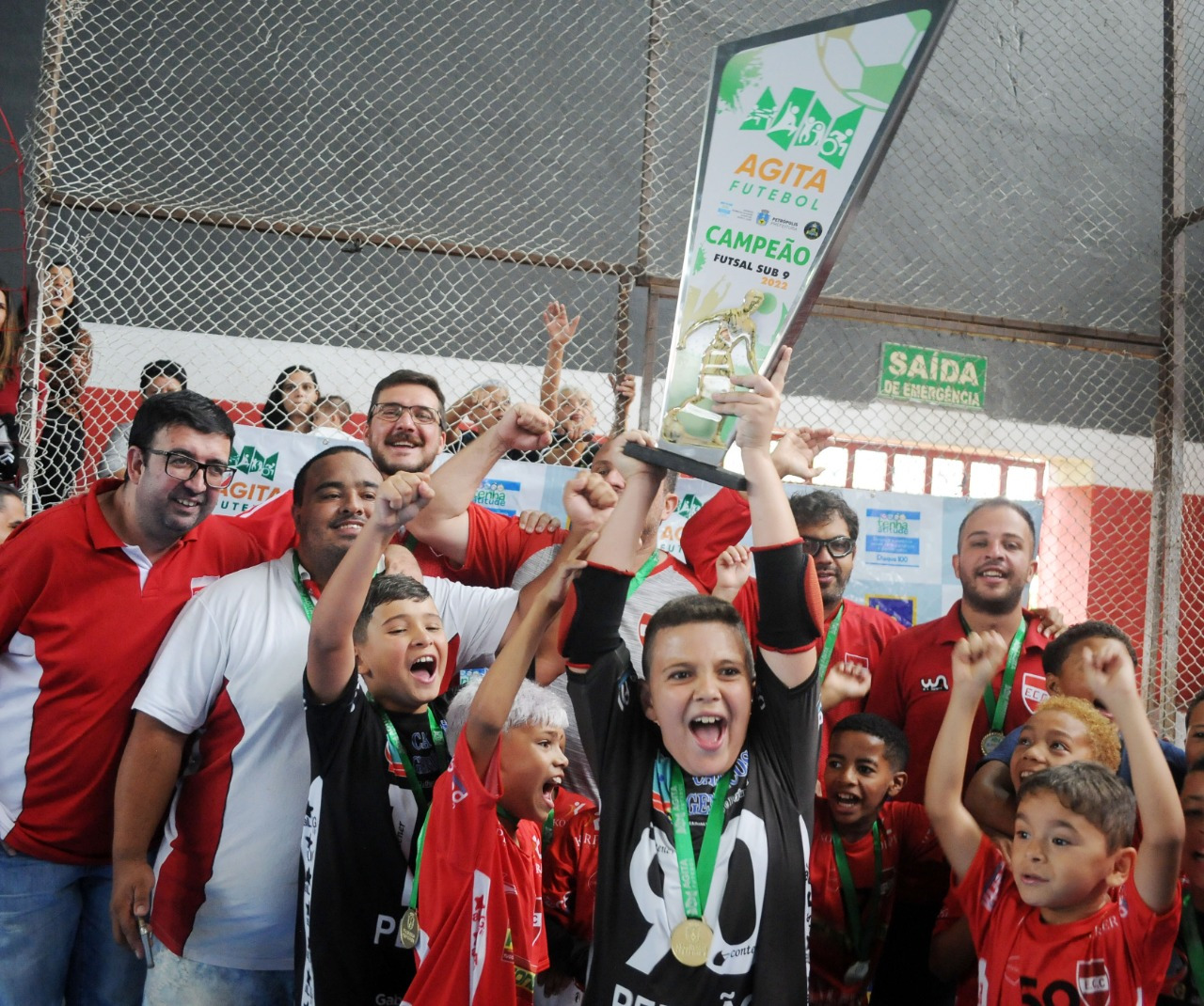 Campeonato de Futsal de Petrópolis tem Corrêas campeão no Sub-9 e Palmeira no Sub-11 e Sub-13
