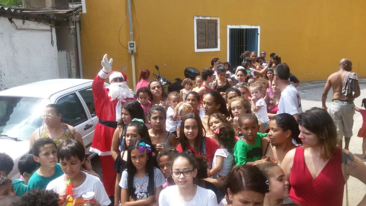 Projeto Ação Solidária vai realizar ceia de natal para famílias carentes em Petrópolis
