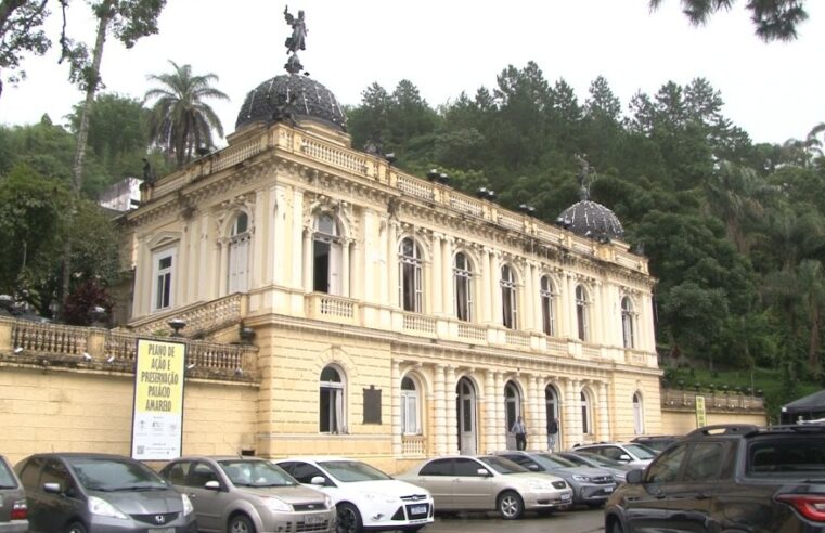 Após 13 votos Câmara dos Vereadores de Petrópolis derruba veto sobre projeto de lei do “Natal Imperial”