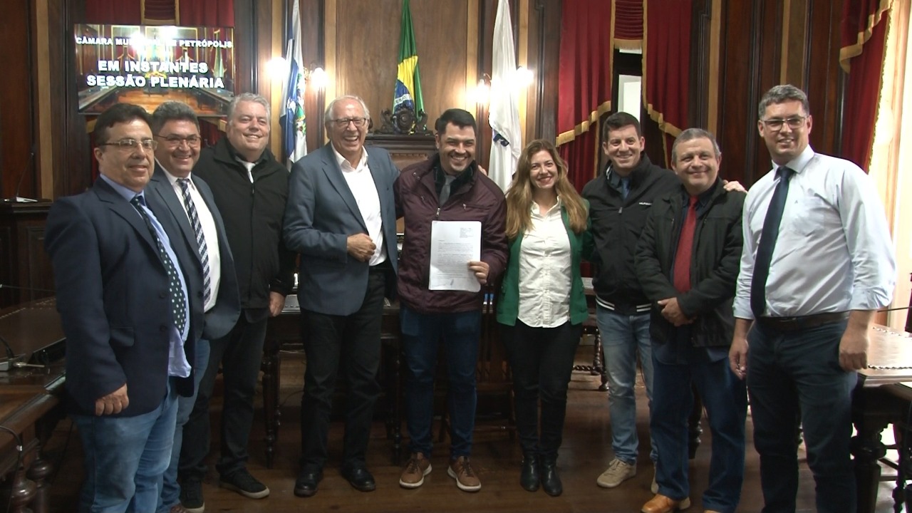 Conselho de Arquitetura do Rio de Janeiro faz convênio com Câmara Municipal de Petrópolis para reconstruir casas atingidas pelas chuvas