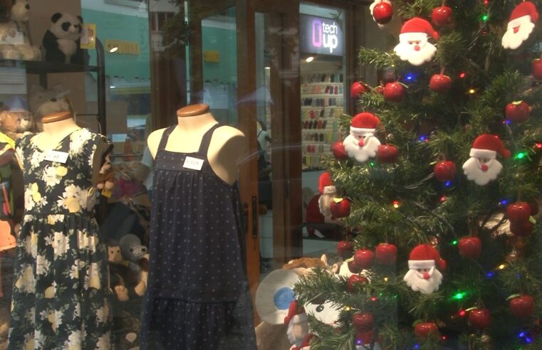 Procon orienta consumidores sobre trocas de presentes de Natal