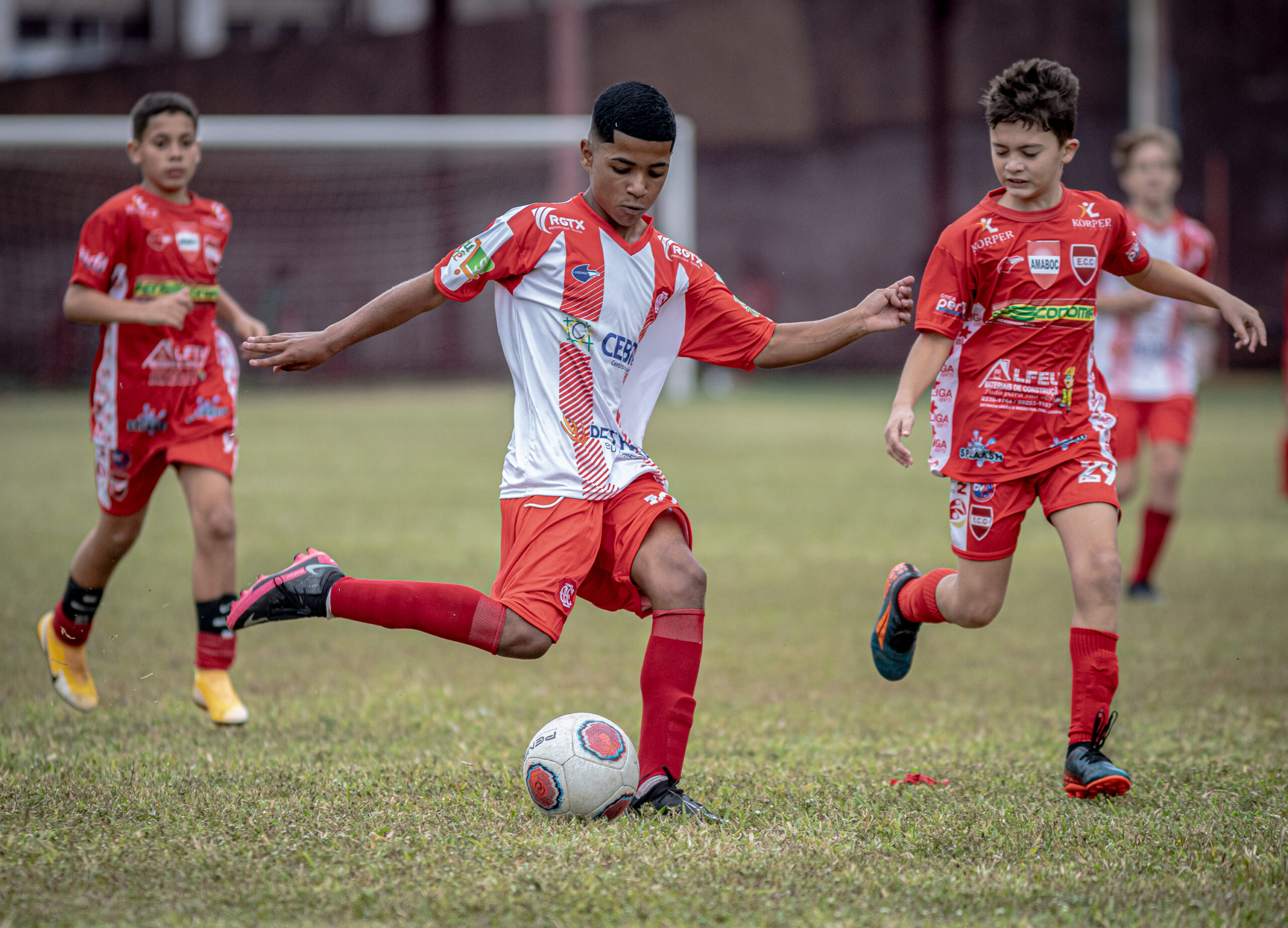 Petrópolis conhecerá campeões do futebol nas categorias de base neste fim de semana