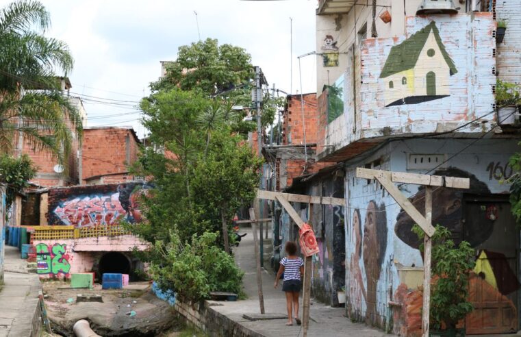 Publicado decreto que institui o Programa Nacional Qualifica Mulher