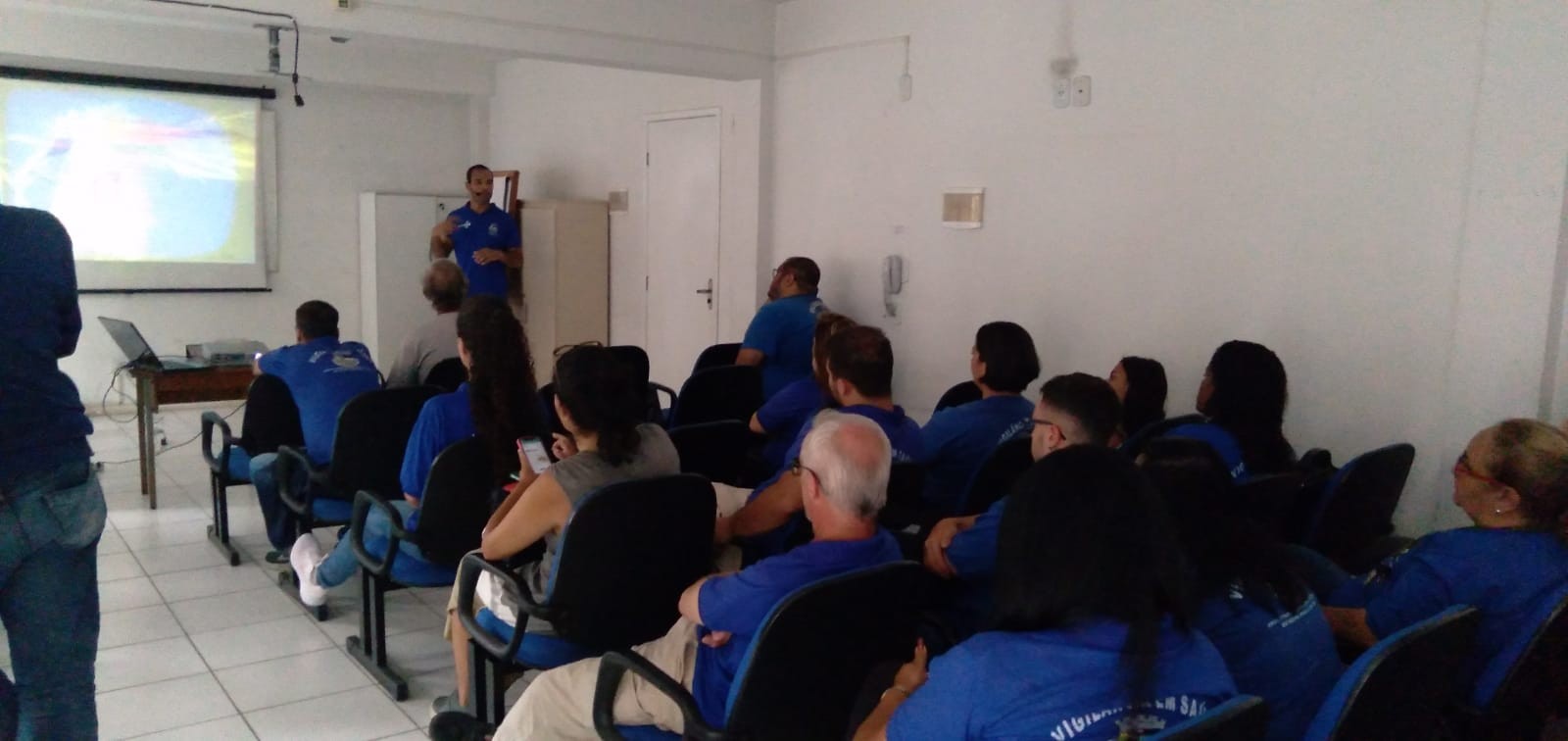 Agentes de combate à endemias recebem capacitação profissional de controle de insetos transmissores 