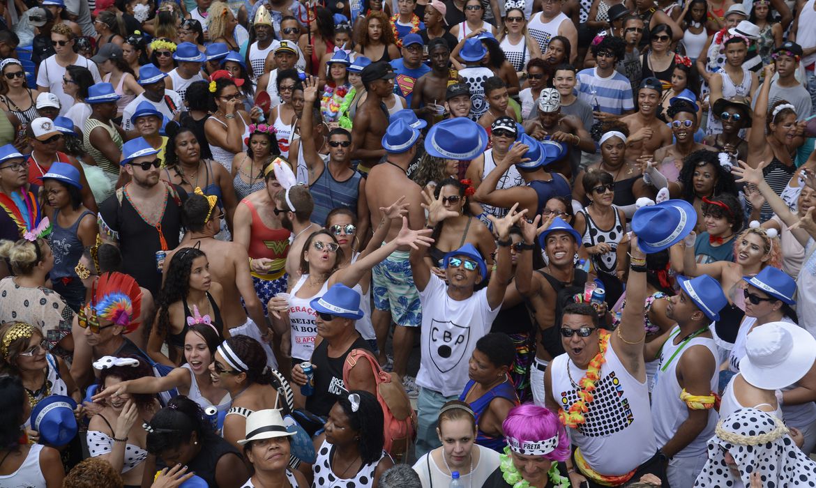 Carnaval 2023: desfile dos megablocos no Rio começa dia 4 de fevereiro