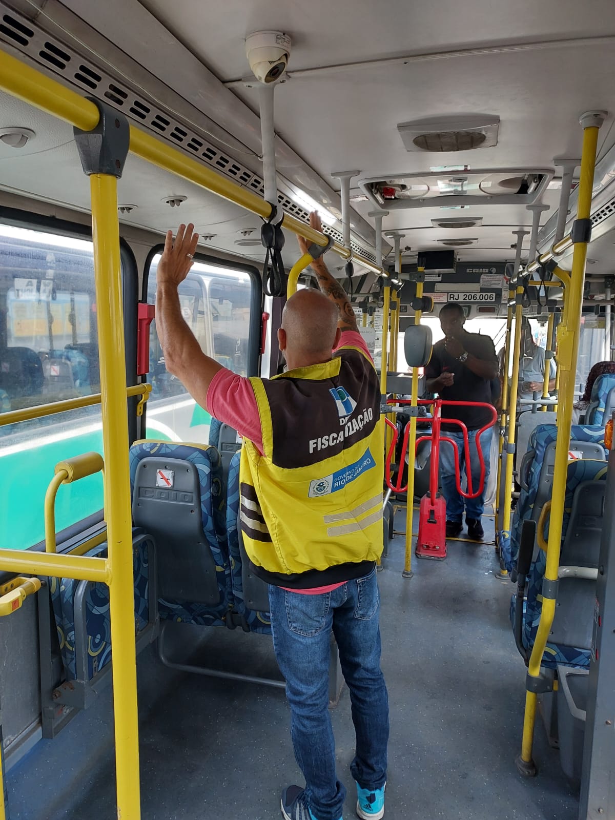 Detro-RJ realiza “Operação Climatização” para verificar