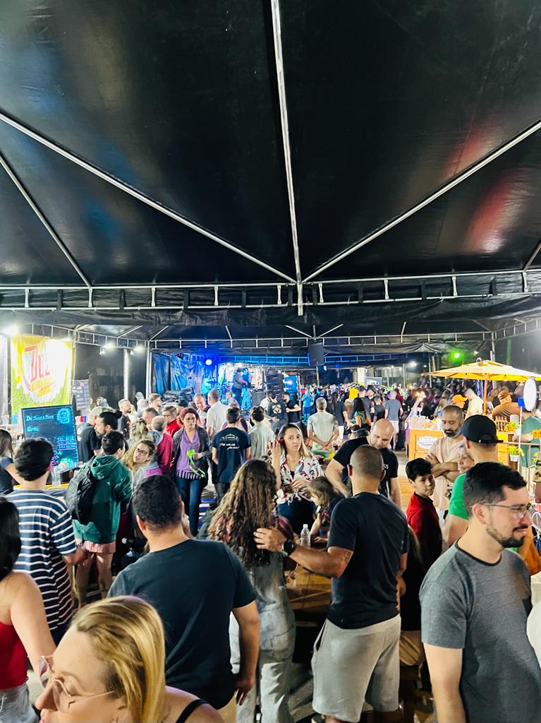 Programação do Natal Cervejeiro retorna neste fim de semana na Praça da Águia