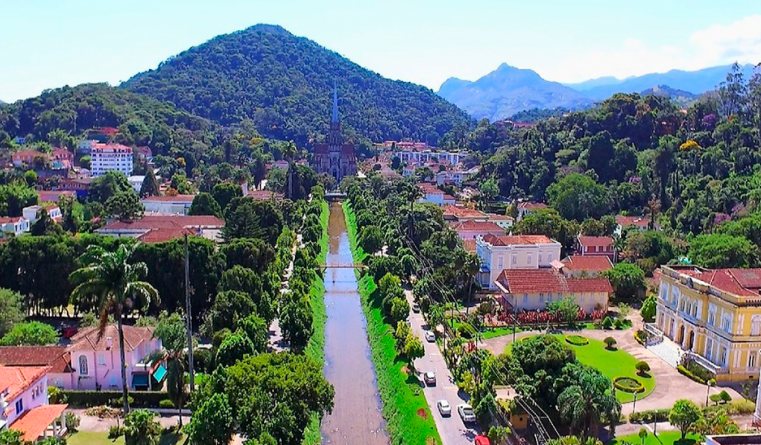 Prefeitura de Petrópolis divulga a garantia de orçamento 29% maior para 2023