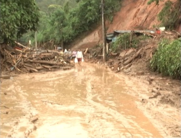 Moradores do Vale do Cuiabá ainda aguardam moradias após 12 anos das tragédias