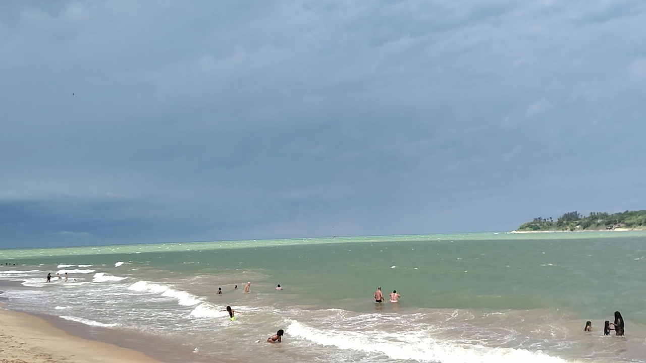 Doenças de pele são mais comuns no verão, alerta especialista