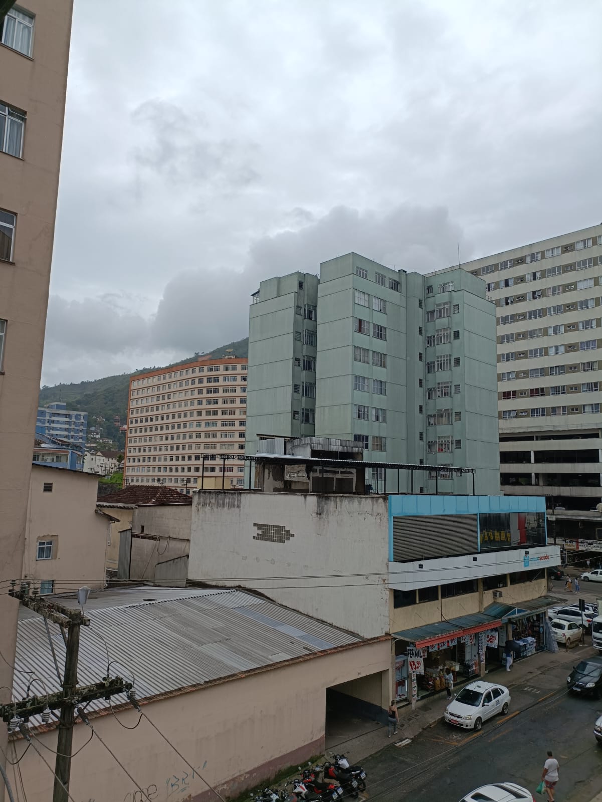Defesa Civil emite alerta via SMS de pancadas de chuva para o município de Petrópolis