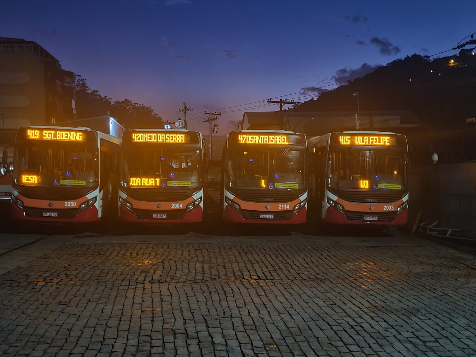 Apesar de permitido por lei, Petropolitanos reclamam de ônibus sem cobradores
