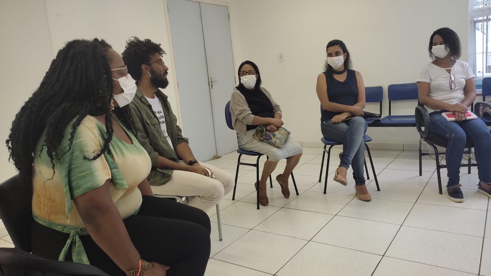 Nosso Bairro: Igualdade Racial faz roda de conversa e apresenta Disque Antirracista no Independência, em Petrópolis