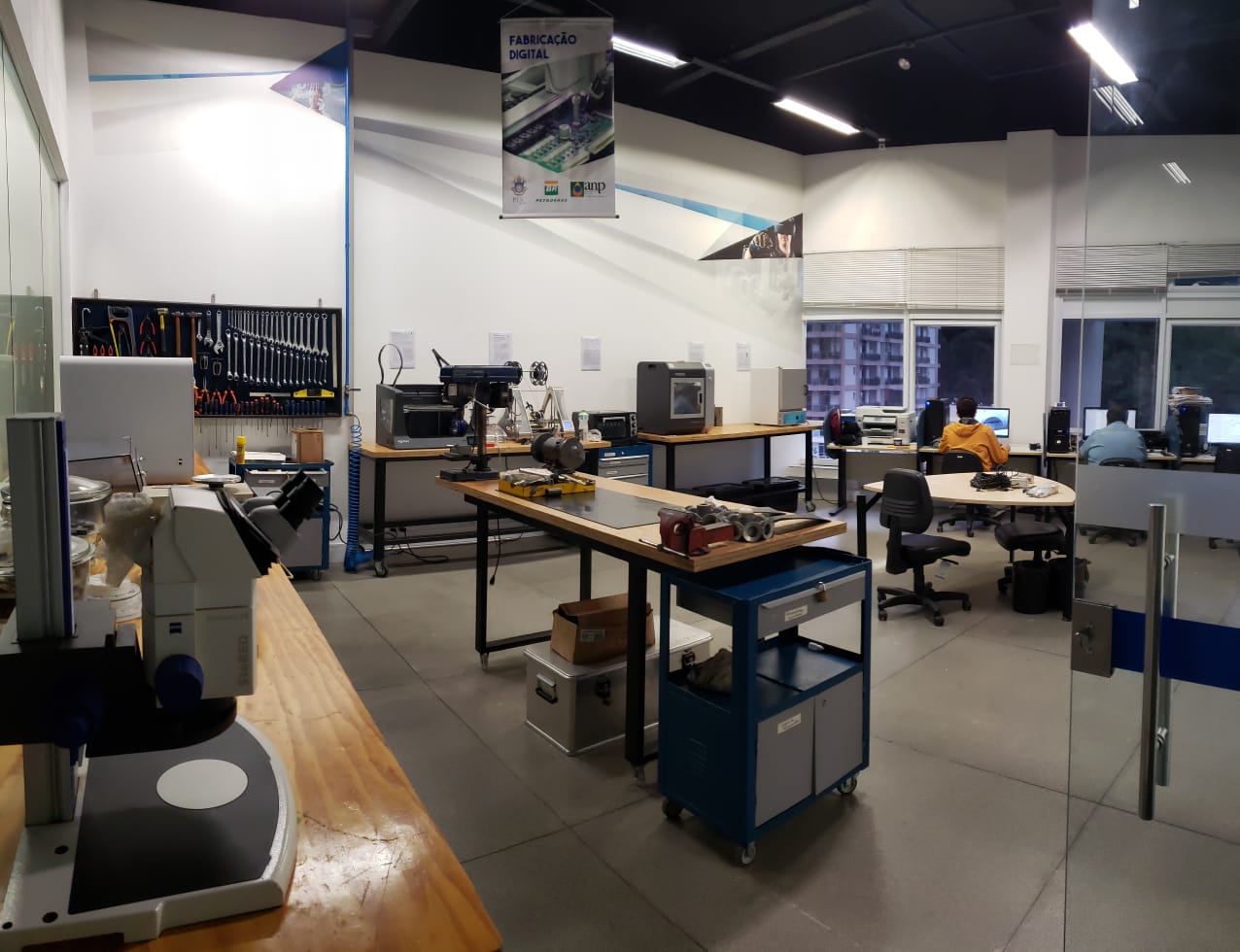Laboratório de Fabricação Digital da PUC-Rio conquista certificações internacionais após recuperação de peças com impressão 3D
