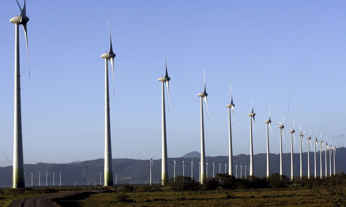 BNDES financia R$ 3,5 bilhões em energia renovável