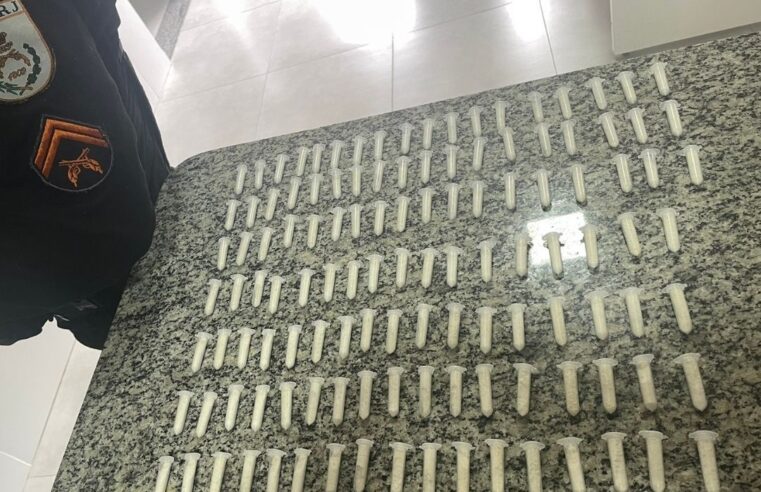 Homem é preso por tráfico de drogas no Quitandinha