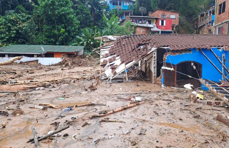 Centro de monitoramento emitiu alertas três dias antes dos temporais