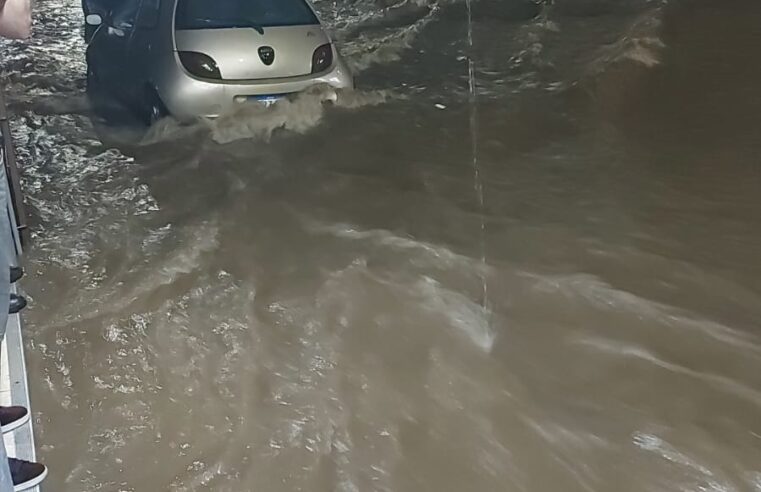 Alagamentos são cada vez mais frequentes em Petrópolis