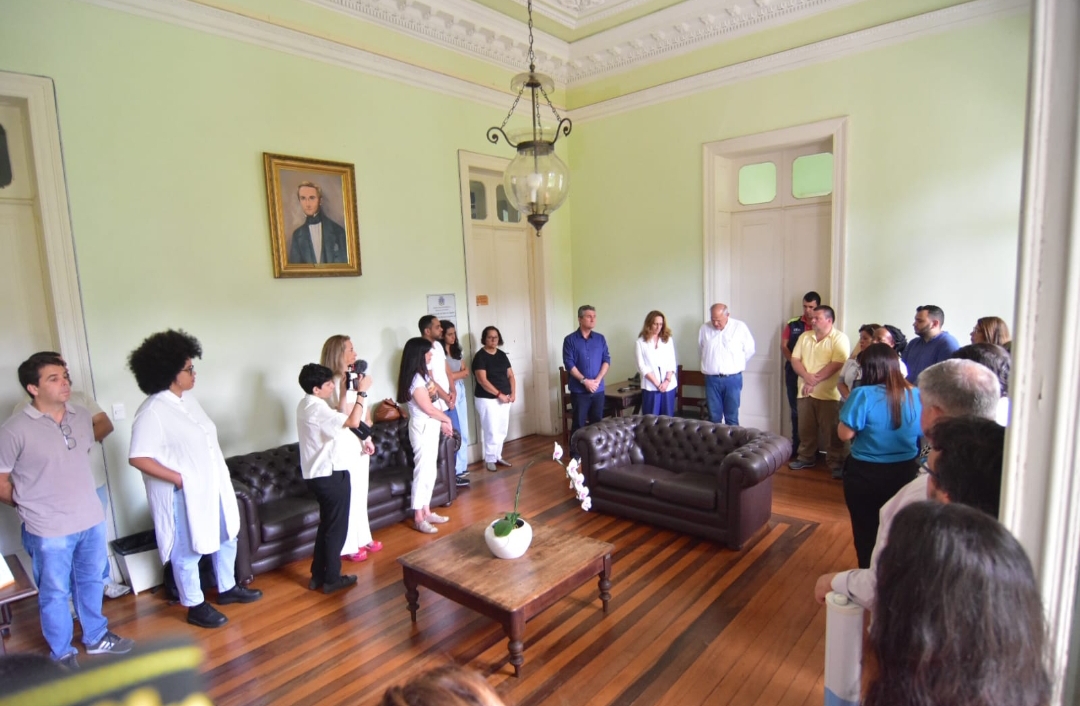 Prefeitura decreta luto oficial de três dias em memória das vítimas da maior catástrofe climática de Petrópolis