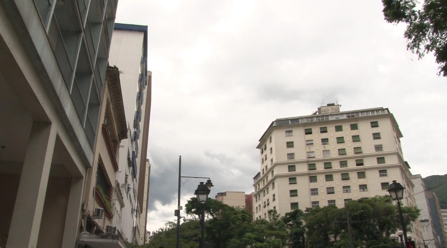 Defesa Civil emite alerta via SMS de pancadas de chuva para o município de Petrópolis