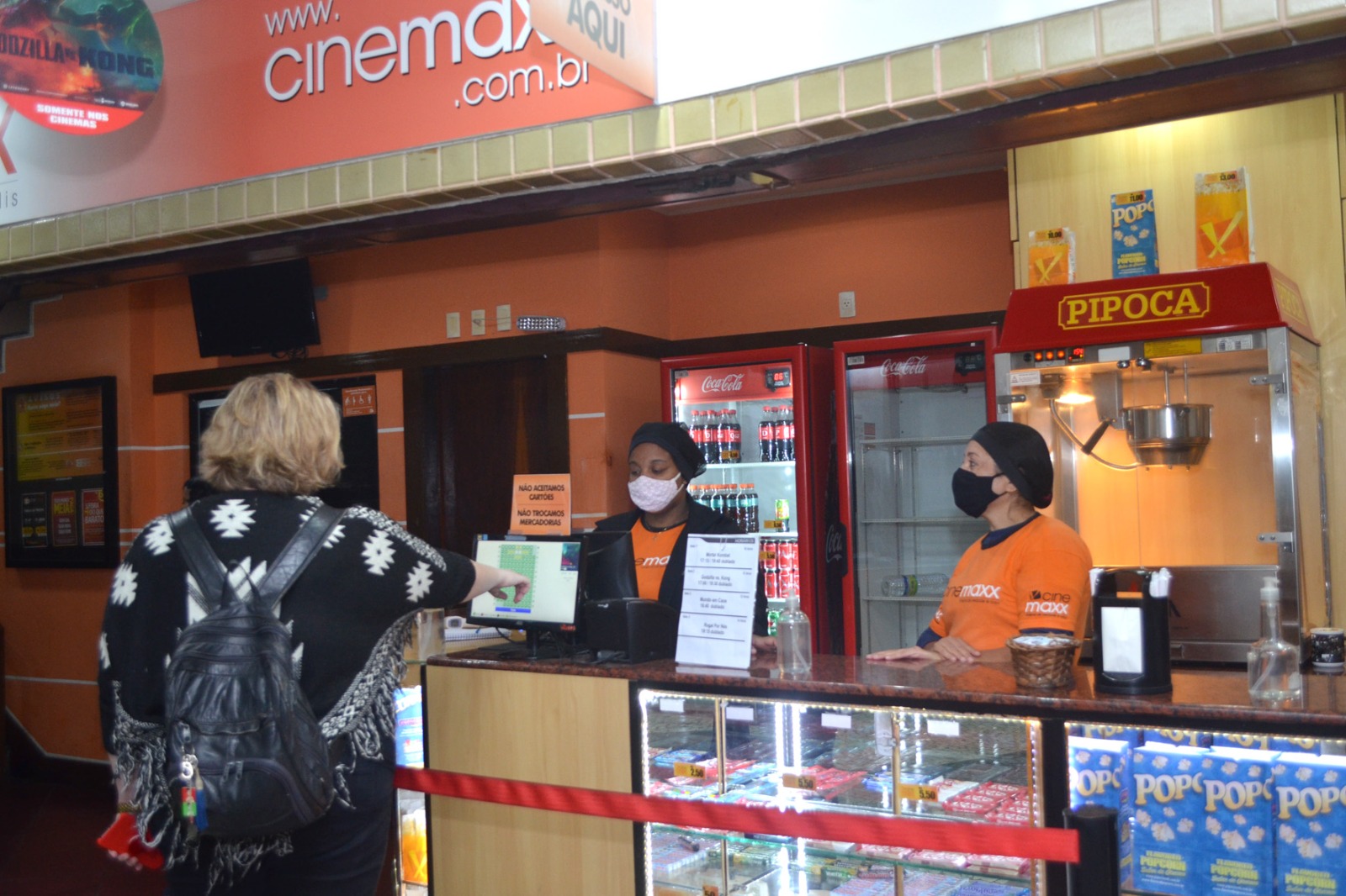Cinemaxx promove ação solidária para a APPO, em Petrópolis, e troca ingressos por leite