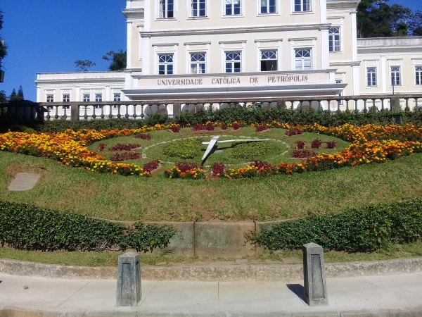 Relógio das Flores é adotado pela UCP