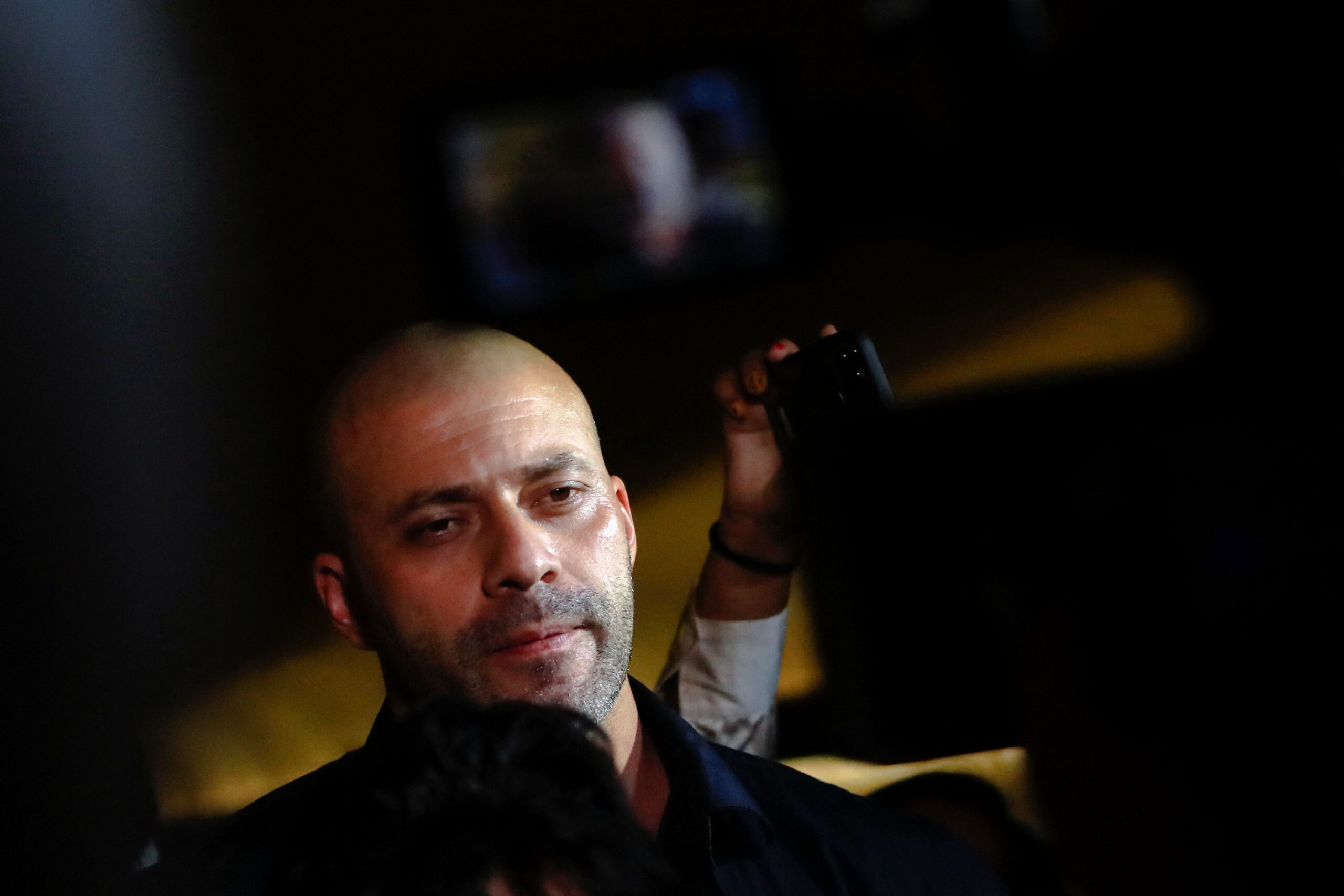 Defesa nega irregularidades e pede soltura de Daniel Silveira