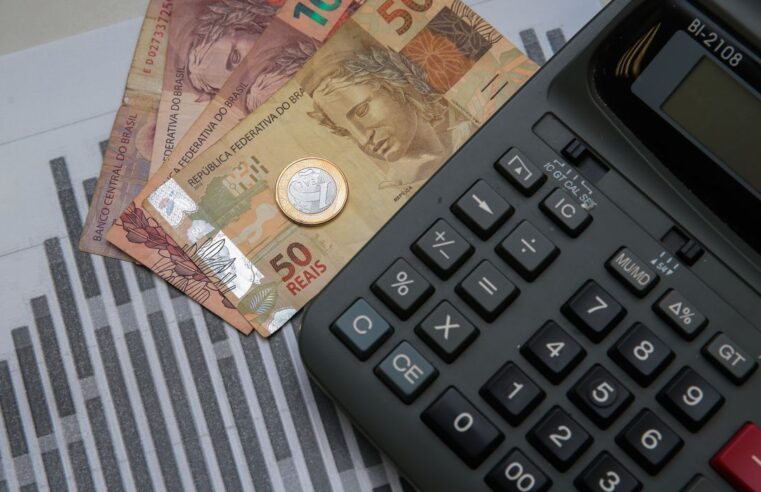 Mercado financeiro eleva projeção da inflação de 5,79% para 5,89%