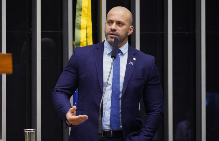 Audiência de custódia mantém prisão de Daniel Silveira