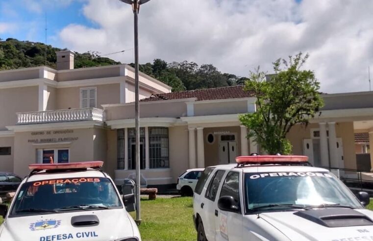 Defesa Civil emite alerta via SMS de pancadas de chuva para o município de Petrópolis